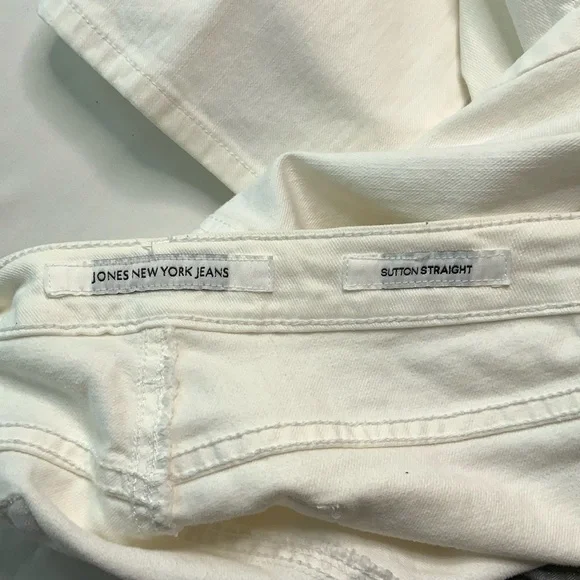 White Jeans Jones New York with details pockets 🥰 - Picture 12 of 15